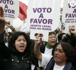 Manifestation pour l'IVG au Pérou